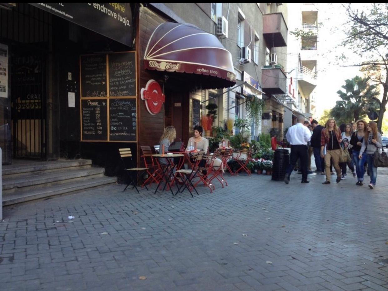 Lilo'S Place Тирана Экстерьер фото